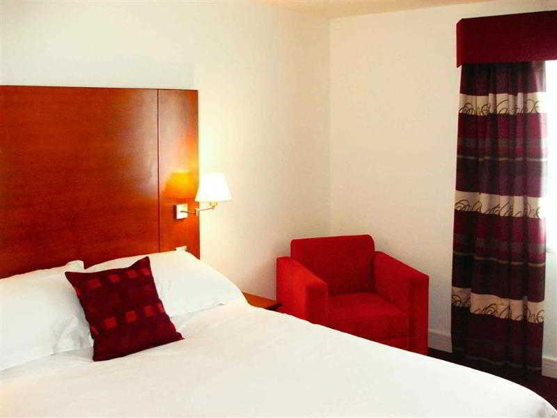 Yha Cardiff Central Pansiyon Dış mekan fotoğraf A typical hotel room