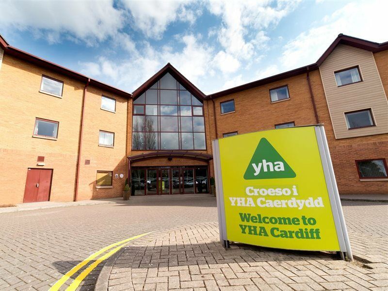 Yha Cardiff Central Pansiyon Dış mekan fotoğraf Croeso i YHA Caerdydd